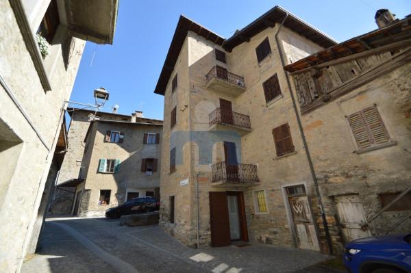 appartamento in vendita a Valdisotto in zona Piatta