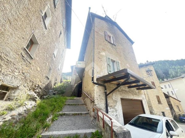 appartamento in vendita a Valdisotto in zona Piatta