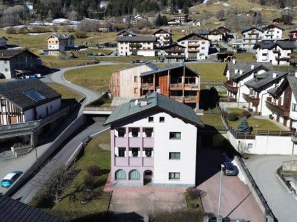 appartamento in vendita a Valdisotto in zona Cepina