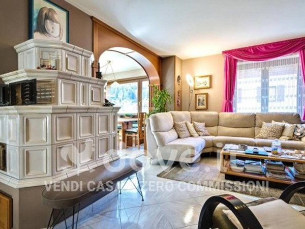 casa indipendente in vendita a Valdisotto