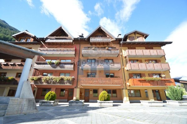 appartamento in vendita a Valdisotto in zona Piazza