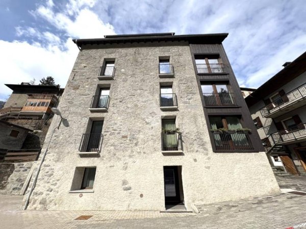 appartamento in vendita a Valdisotto in zona Cepina
