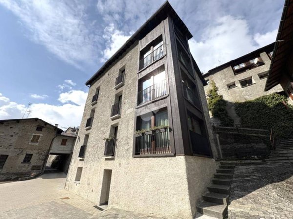 appartamento in vendita a Valdisotto in zona Cepina