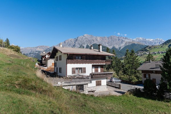 casa semindipendente in vendita a Valdisotto in zona Cepina
