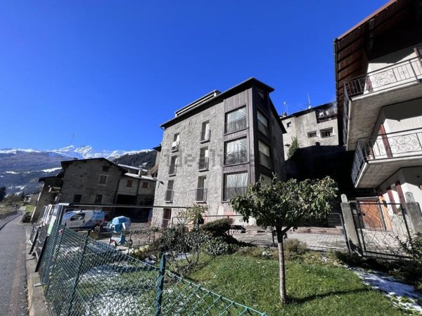 appartamento in vendita a Valdisotto in zona Cepina