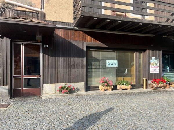 negozio in vendita a Valfurva in zona Santa Caterina