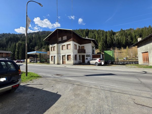 casa indipendente in vendita a Valfurva in zona Sant'Antonio