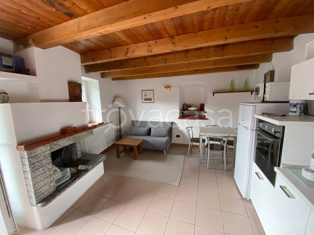 appartamento in vendita a Val Masino