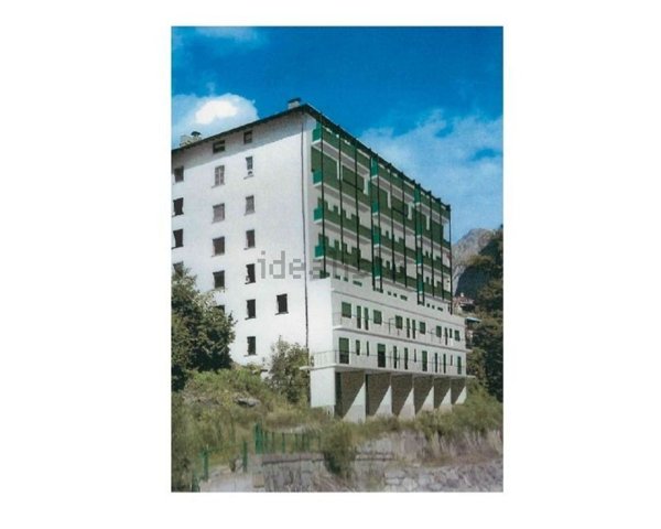 appartamento in vendita a Val Masino in zona Filorera