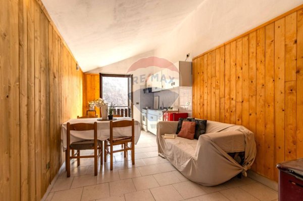 appartamento in vendita a Val Masino in zona Cataeggio