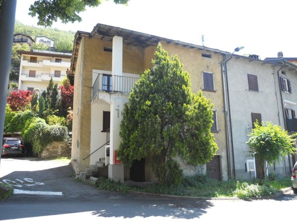 casa indipendente in vendita a Verceia