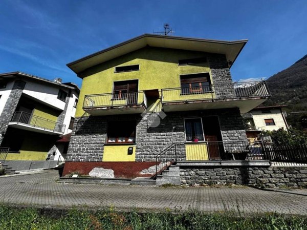 casa indipendente in vendita a Verceia