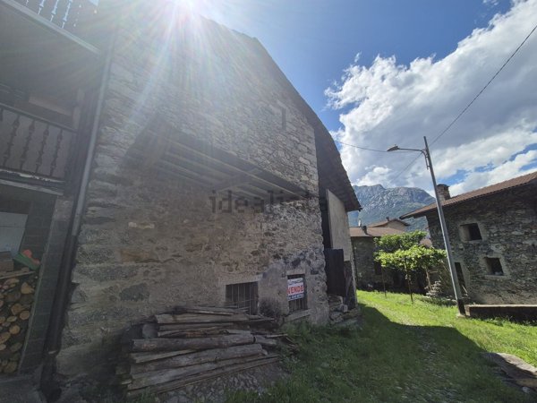 appartamento in vendita a Verceia