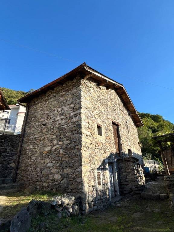 appartamento in vendita a Verceia