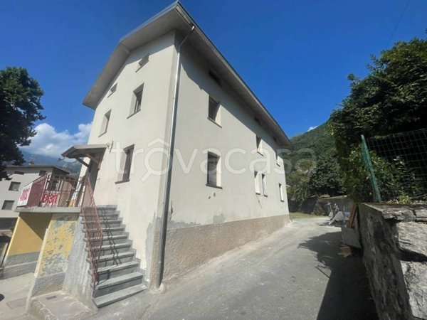 appartamento in vendita a Verceia