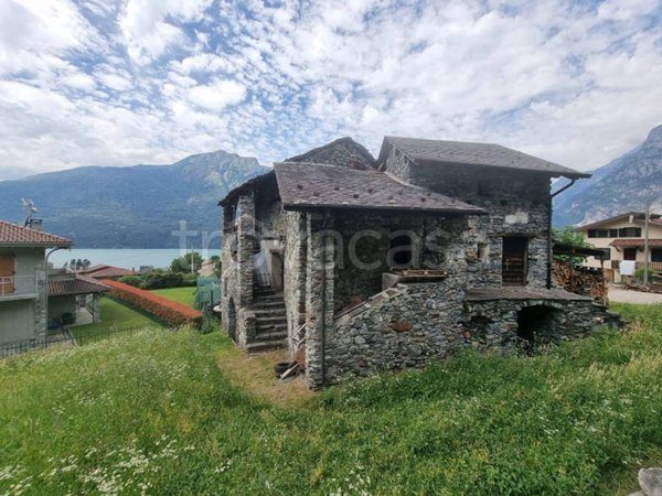 appartamento in vendita a Verceia