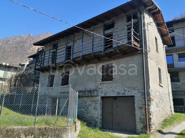 casa indipendente in vendita a Verceia