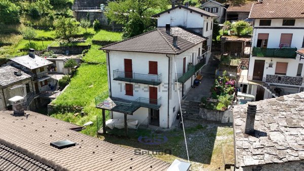 casa indipendente in vendita a Verceia