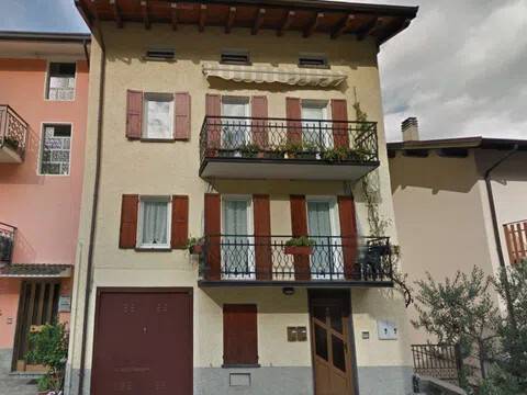 casa indipendente in vendita a Verceia