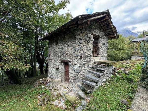 casale in vendita a Verceia