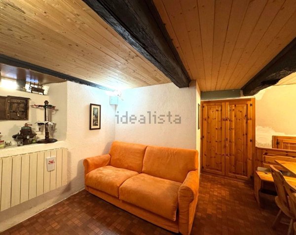 casa indipendente in vendita a Villa di Chiavenna in zona Chete