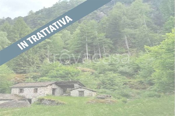 casa indipendente in vendita a Villa di Chiavenna