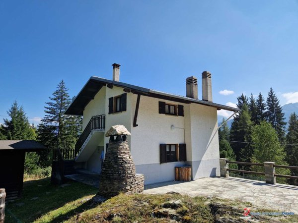 casa indipendente in vendita a Villa di Tirano