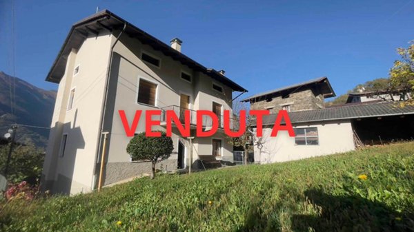 casa indipendente in vendita a Villa di Tirano in zona Motta