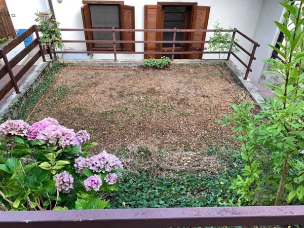 appartamento in vendita a Villa di Tirano in zona Motta