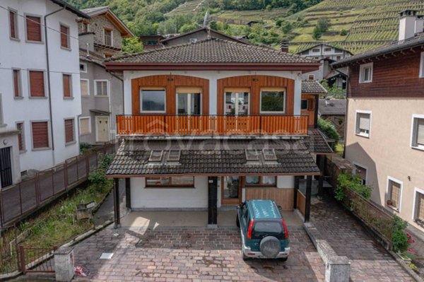 casa indipendente in vendita a Villa di Tirano