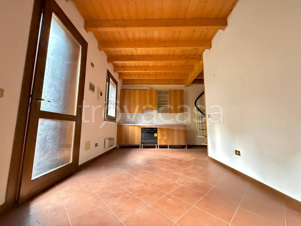 appartamento in vendita a Villa di Tirano in zona Motta