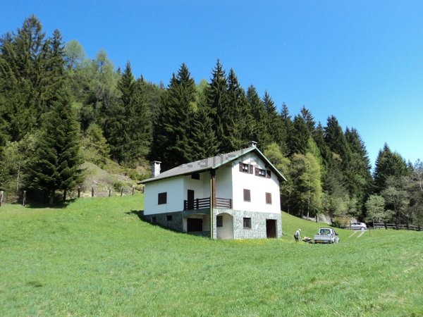 casa indipendente in vendita a Villa di Tirano