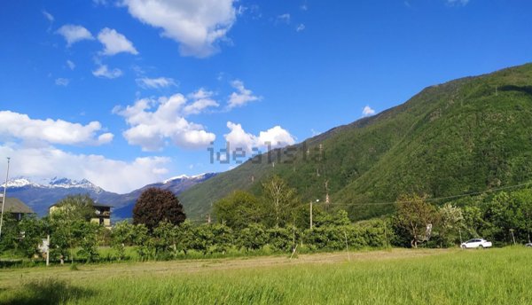 villa in vendita a Villa di Tirano