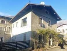 appartamento in vendita a Villa di Tirano in zona Stazzona