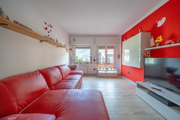 casa indipendente in vendita a Villa di Tirano