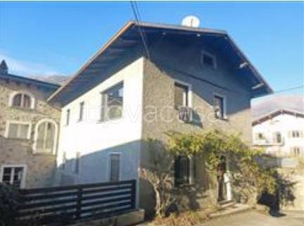 appartamento in vendita a Villa di Tirano in zona Stazzona