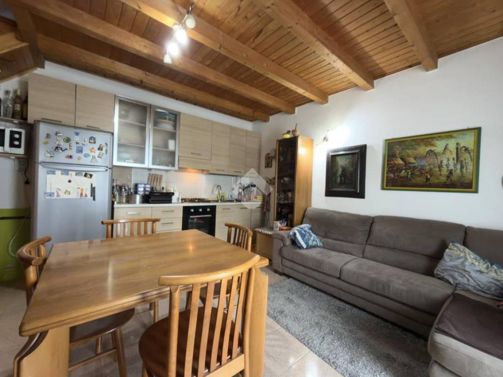 casa indipendente in vendita a Villa di Tirano in zona Motta