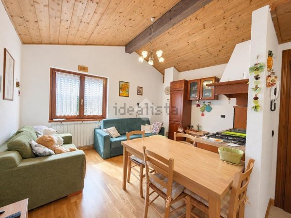 appartamento in vendita a Villa di Tirano in zona Motta