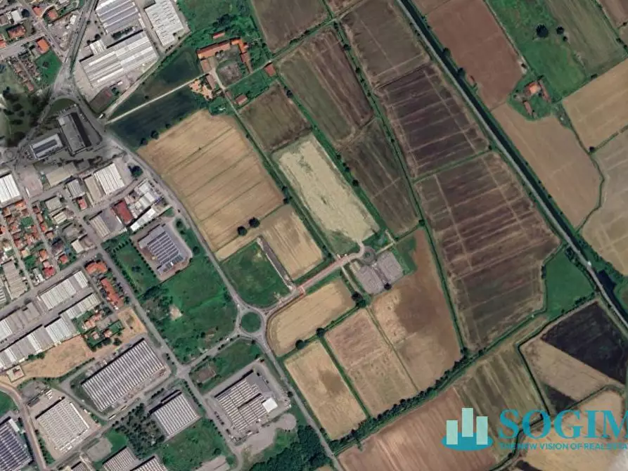 terreno industriale in vendita ad Abbiategrasso
