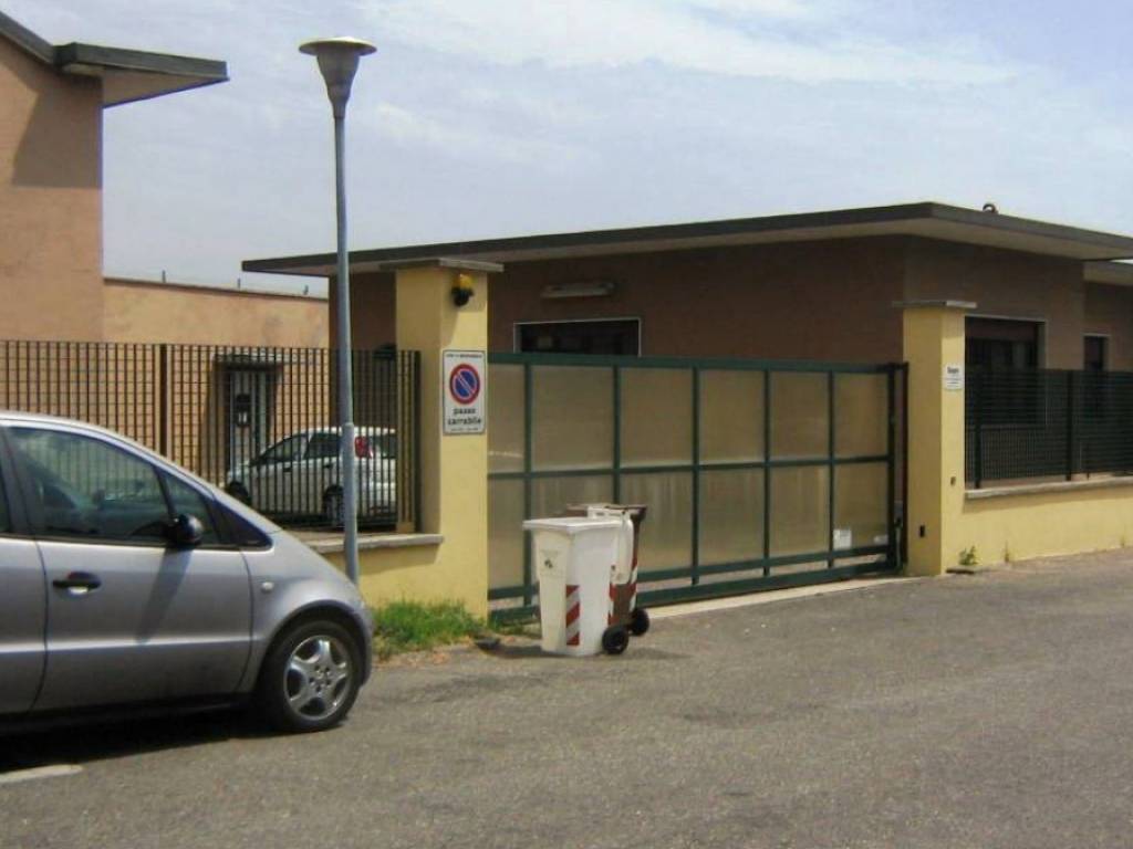 intera palazzina in vendita ad Abbiategrasso