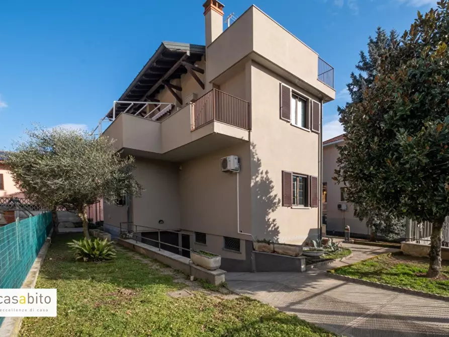 casa indipendente in vendita ad Abbiategrasso