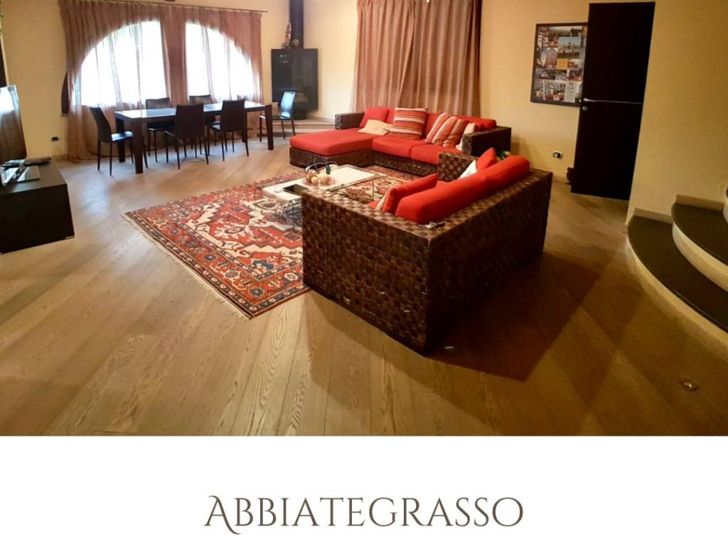 casa indipendente in vendita ad Abbiategrasso