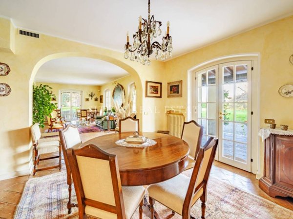 casa indipendente in vendita ad Abbiategrasso