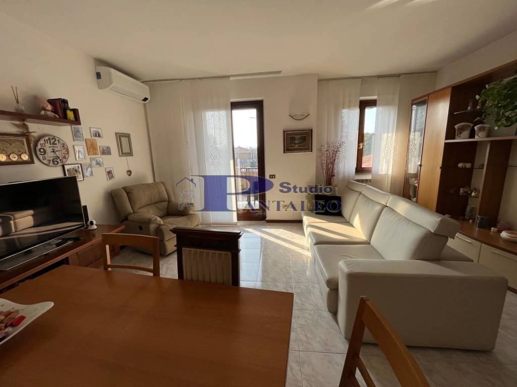appartamento in vendita ad Abbiategrasso