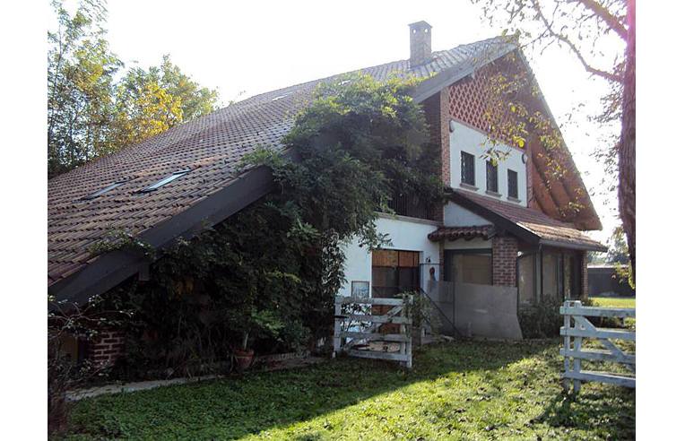 casa indipendente in vendita ad Abbiategrasso