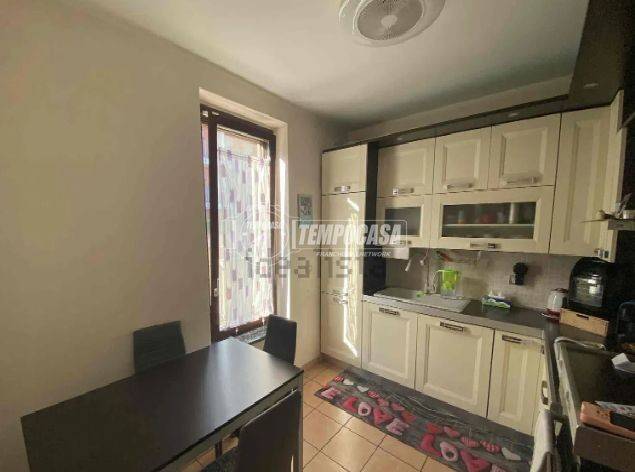 casa indipendente in vendita ad Abbiategrasso