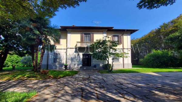 casa indipendente in vendita ad Abbiategrasso