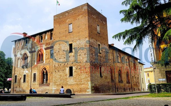 casa indipendente in vendita ad Abbiategrasso