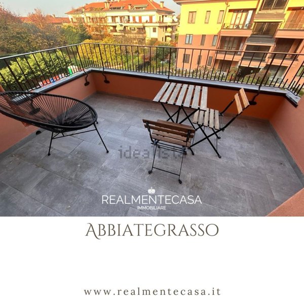 appartamento in vendita ad Abbiategrasso in zona Castelletto