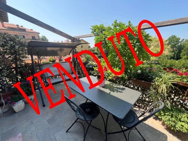appartamento in vendita ad Abbiategrasso in zona Castelletto